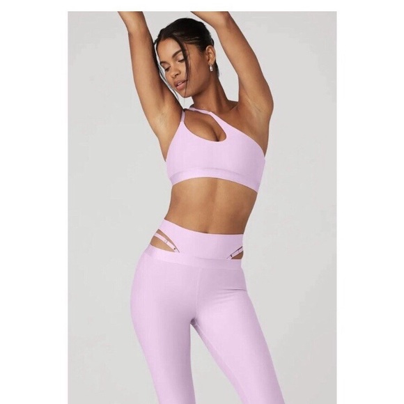 ALO YOGA Airlift All Nighter Sports Bra Sugarplum Pink sz Small One Shoulder - Picture 5 of 5